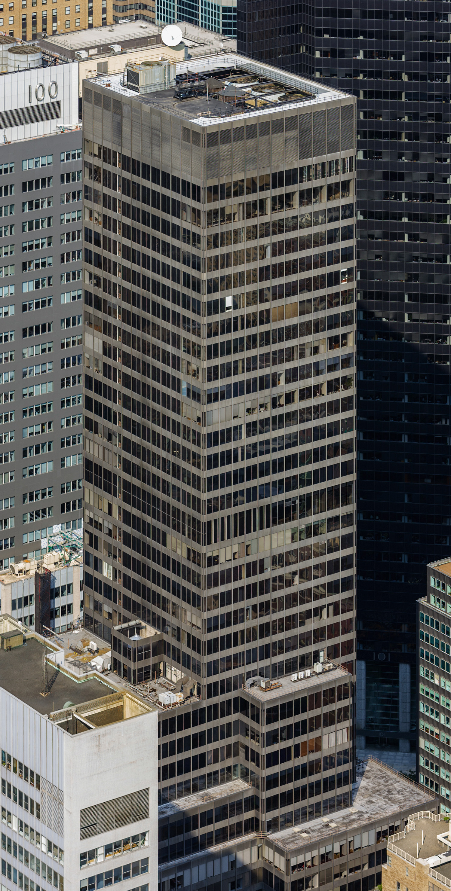 Sterling Drug Company Building, New York City - View from Empire State Building. © Mathias Beinling